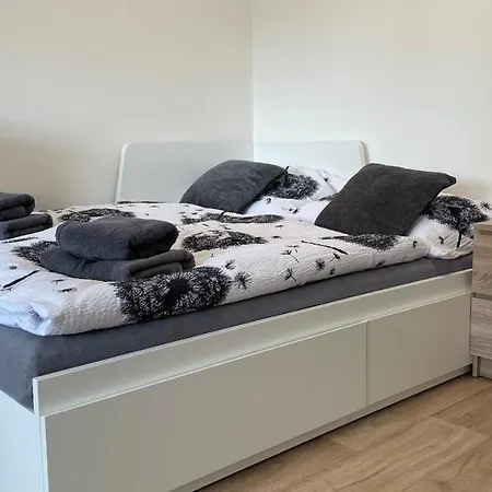 Apartman Na Zahradni Kyjov  Exterior photo