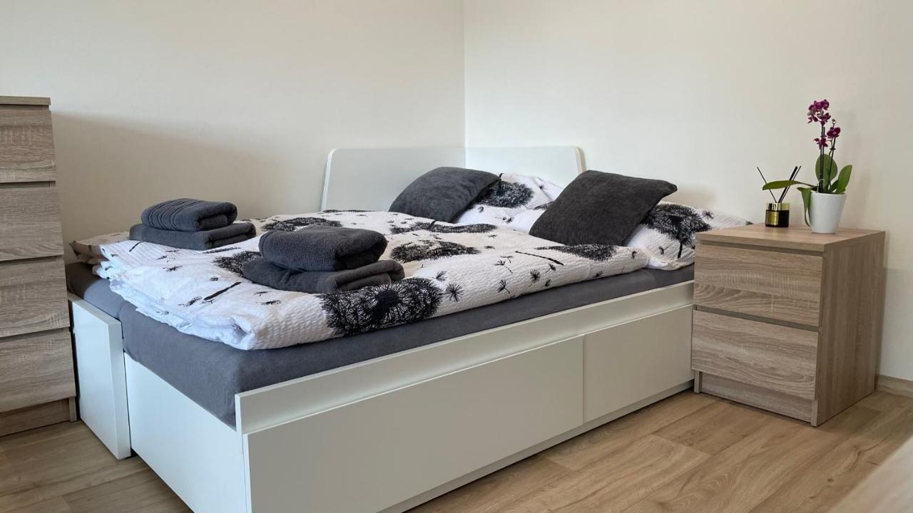 Na Zahradni Appartement